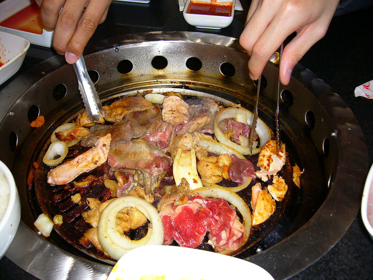 1200px-Korean_barbecue-03